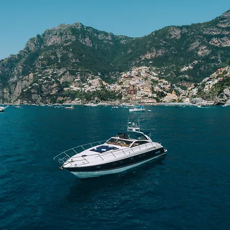 Botel Live The Unforgettable On A Princess V55 *